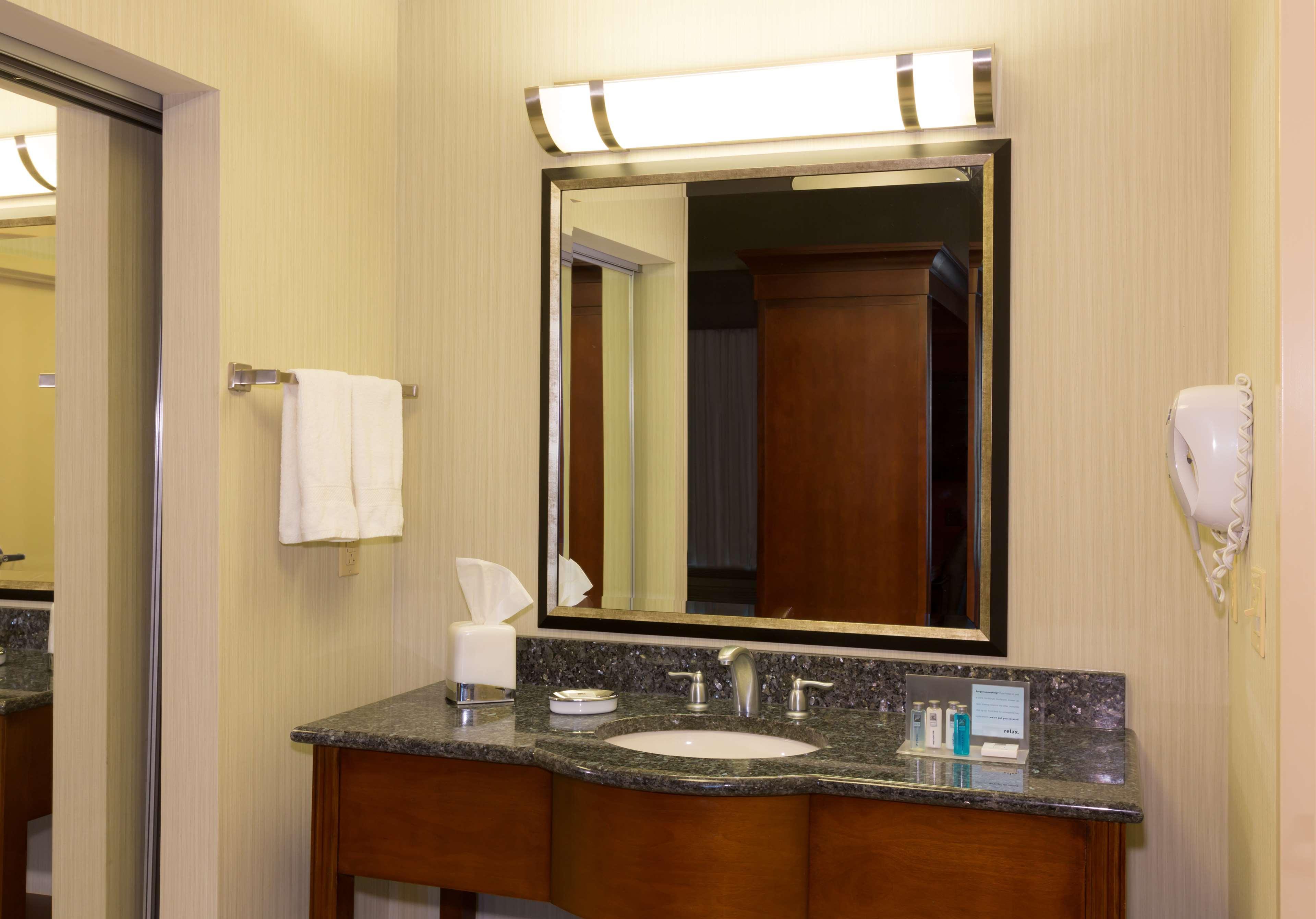 Hampton Inn And Suites Hartford/Farmington Esterno foto