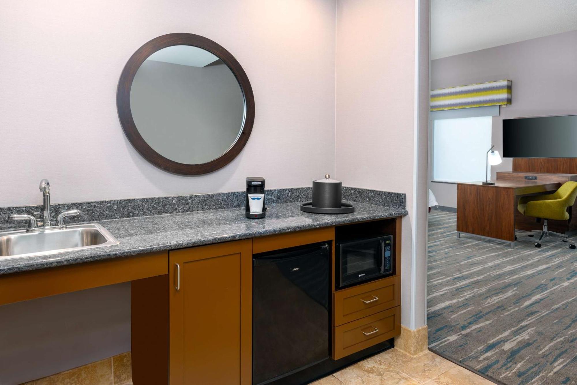 Hampton Inn And Suites Hartford/Farmington Esterno foto