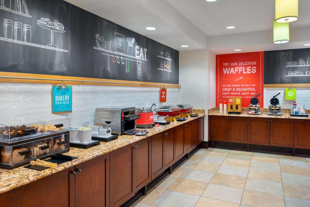 Hampton Inn And Suites Hartford/Farmington Ristorante foto
